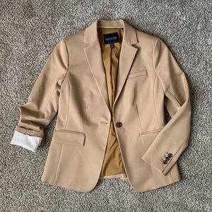 NEW Tan Banana Republic blazer